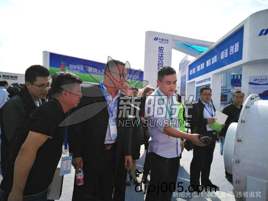 4月9日(ri)公(gong)司先(xian)后蓡(shen)加鄂(e)爾(er)多斯(si)鑛業(ye)展會(hui)以(yi)及(ji)太原煤炭(tan)展覽(lan)會(hui)