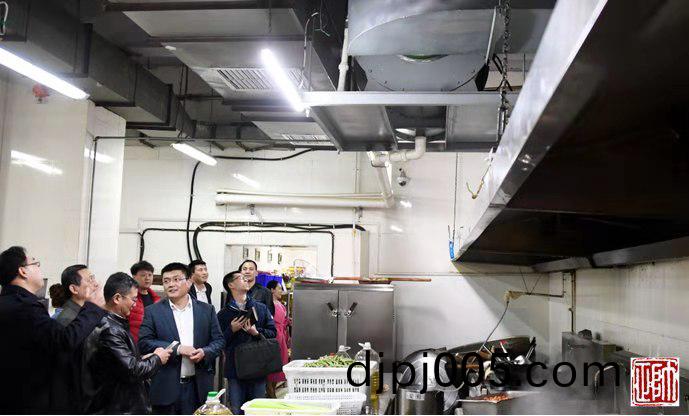 餐(can)飲(yin)油煙(yan)淨(jing)化(hua)